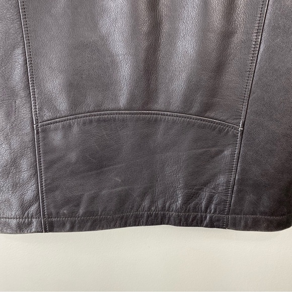 DANIER Dark Brown Quilted Leather Vest size Medium - Picture 8 of 8
